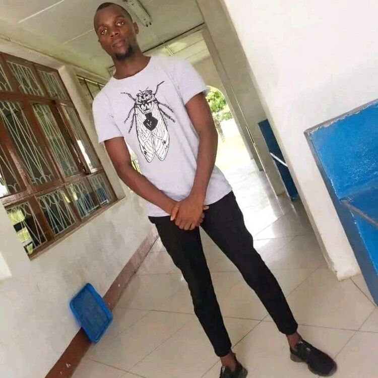  Ilha de Mocambique,   Justo, 28 ,   ,   , c , 