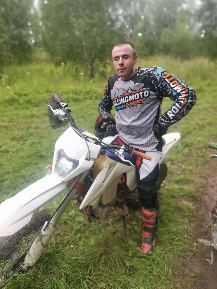   ,   Alexander, 37 ,  