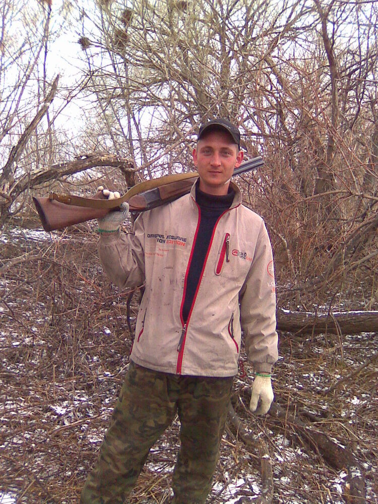  15799185  Ivan, 38 ,    