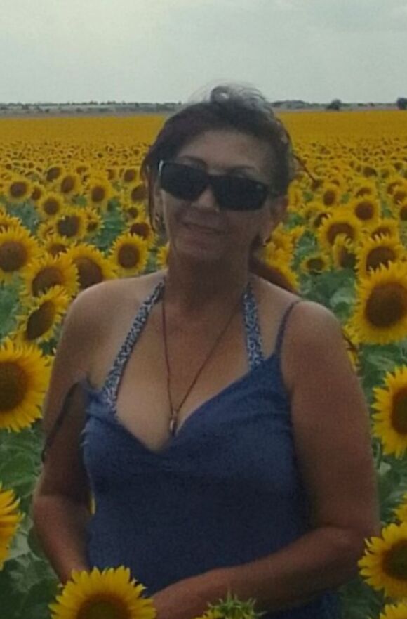  ,   Nina, 56 ,   c 