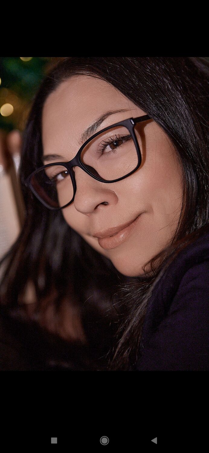  51625235  Evgenia, 46 ,    