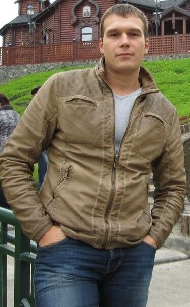  ,   Vlad, 37 ,   