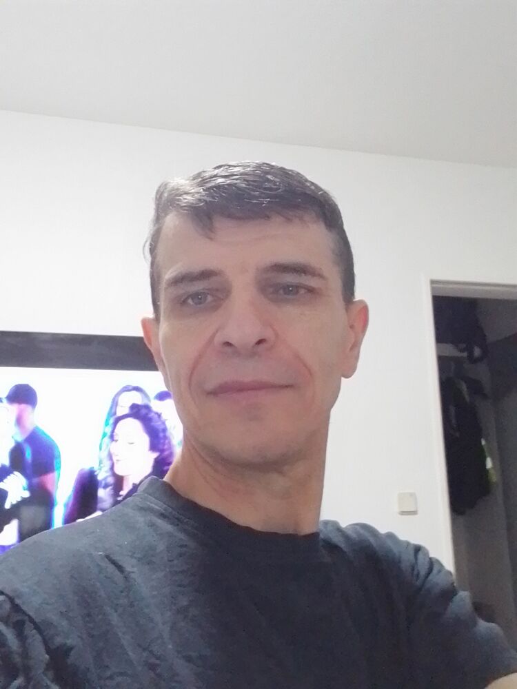  53751435  , 49 ,    