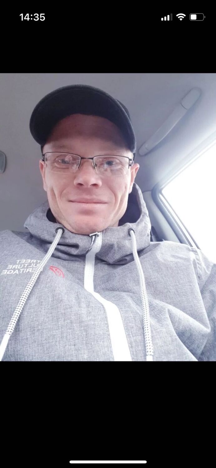  ,   Davib, 32 ,   ,   