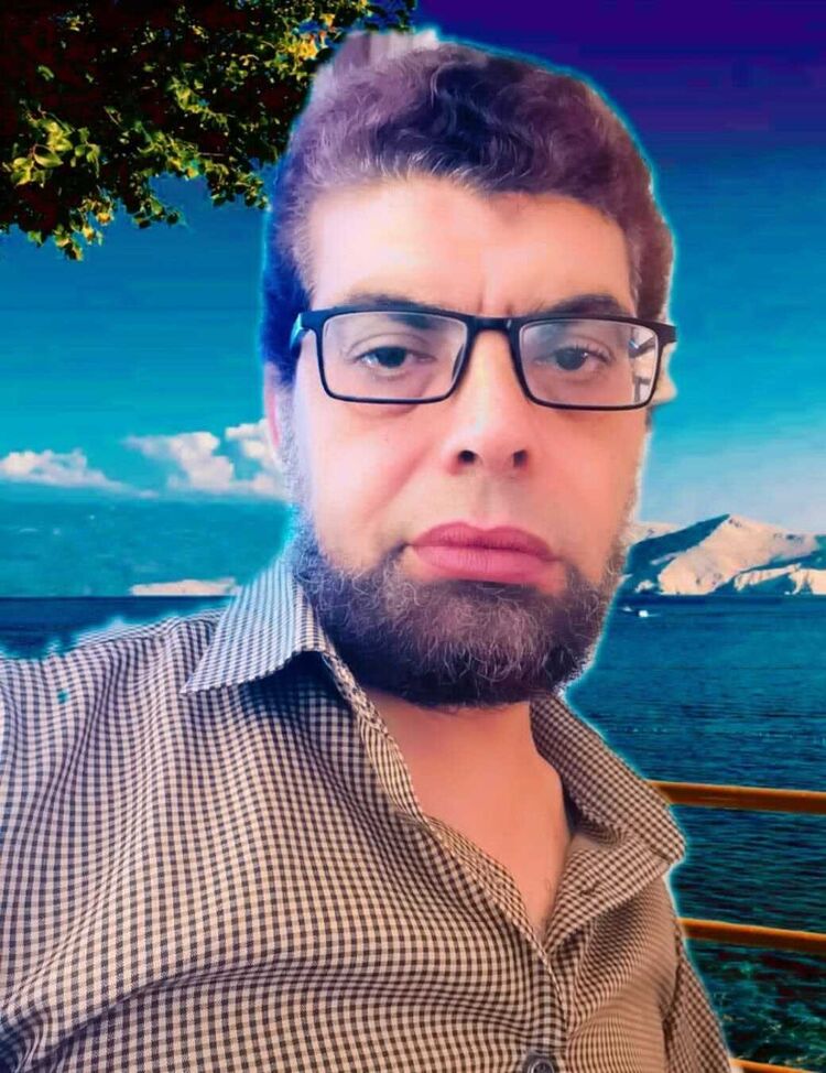  26440155  Mahmoud, 52 ,    