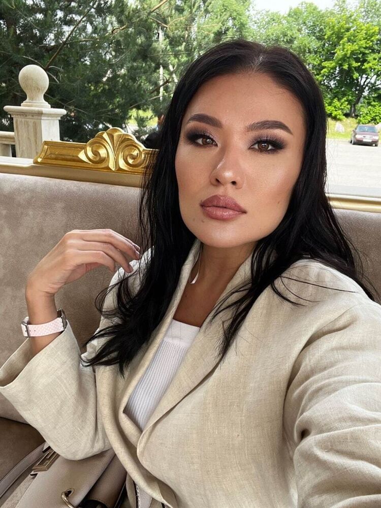  37395255  , 22 ,    -