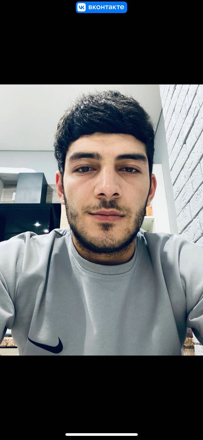  46735475  Armen, 22 ,    