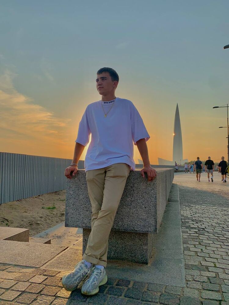  30829445  , 24 ,    -