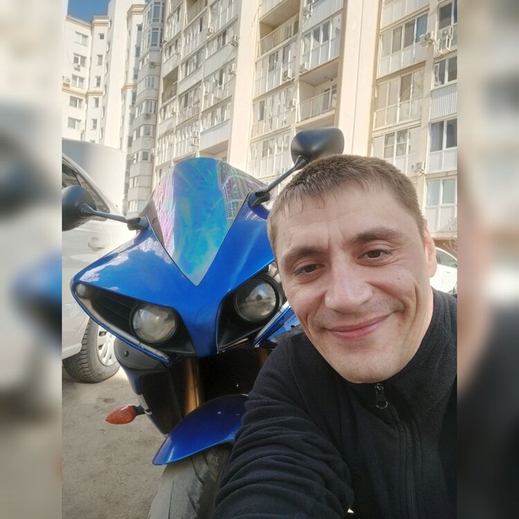  50791585  Pavel, 38 ,    