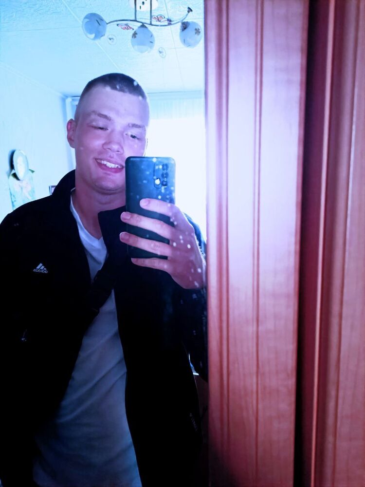  46538205  , 21 ,    