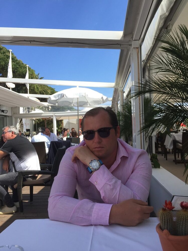 ���� 8111305 ������� ��������, 46 ���, ���� ���������� � �����-����������