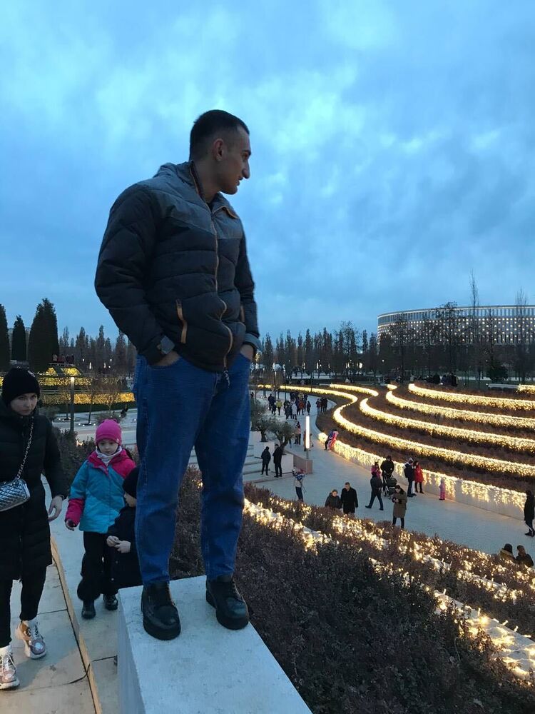  ,   Manaf, 24 ,   ,   