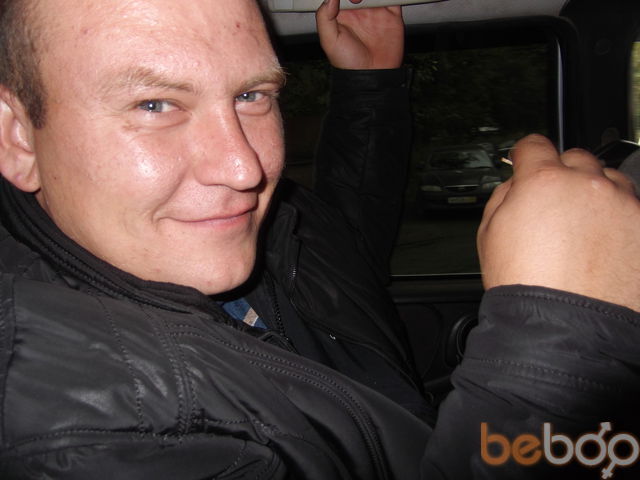  ,   Viktor, 40 ,     , c 