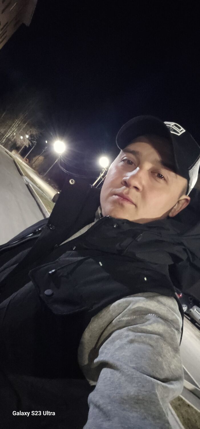  54056745  Andrey, 34 ,    