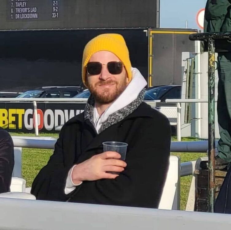 ���� 54882225 ������� Edgars, 35 ���, ���� ���������� � East Grinstead