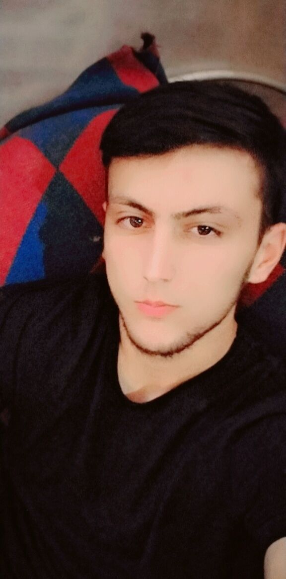  ,   Maxim, 21 ,   ,   