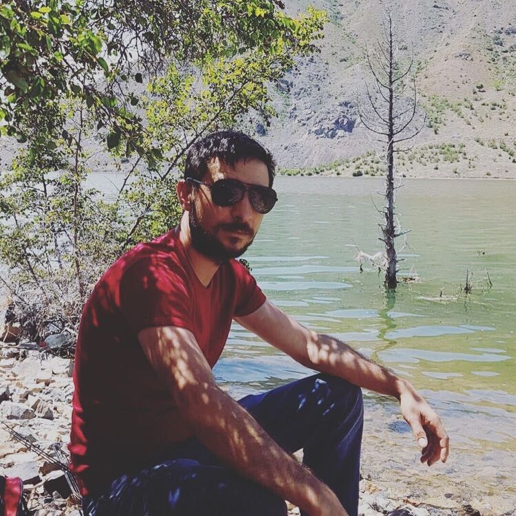  24972295  Murat, 39 ,    