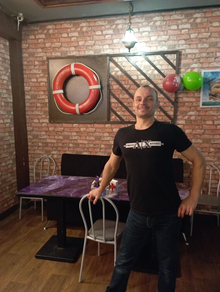 ���� 27208735 ������� �����, 42 ����, ���� ���������� � ������������