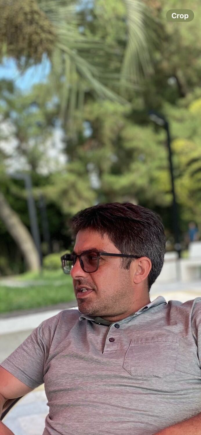 48701465  Jano, 35 ,    