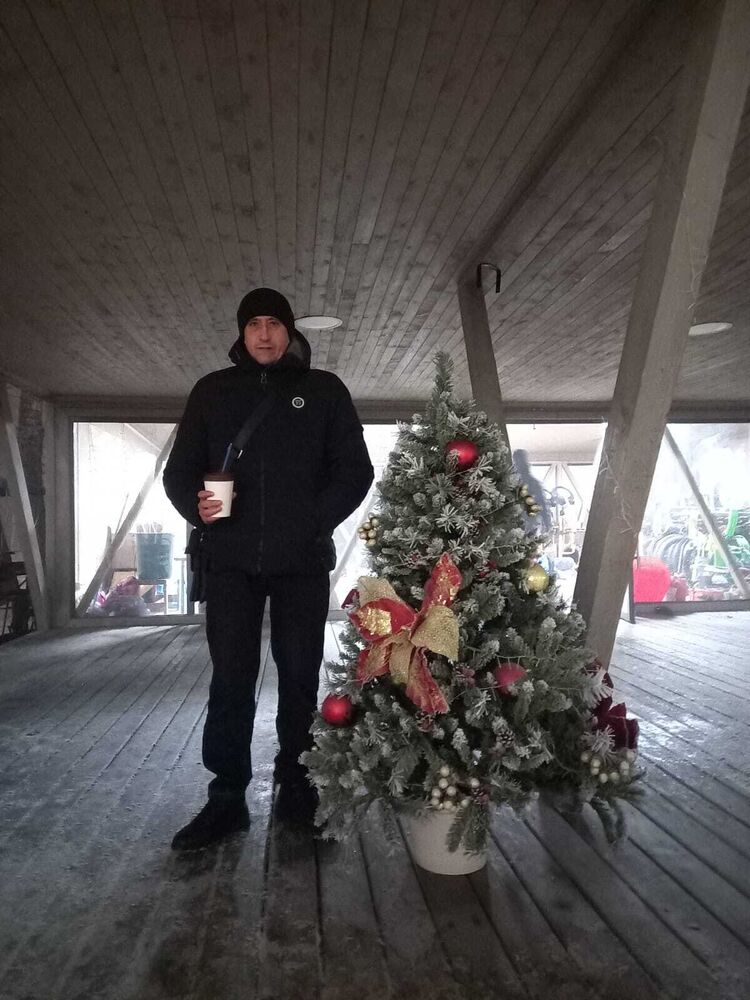  ,   Alexander, 42 ,   ,   , c , 