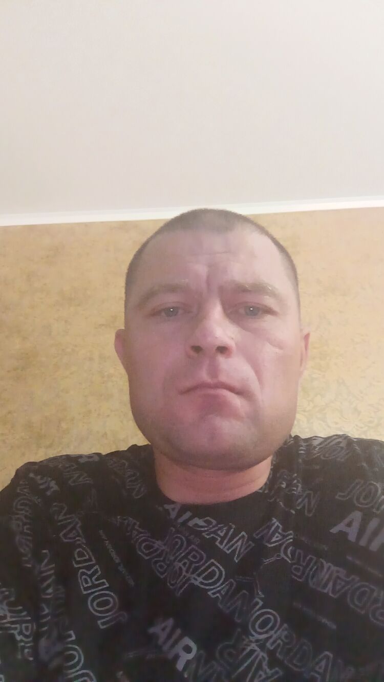  44943065  , 37 ,    
