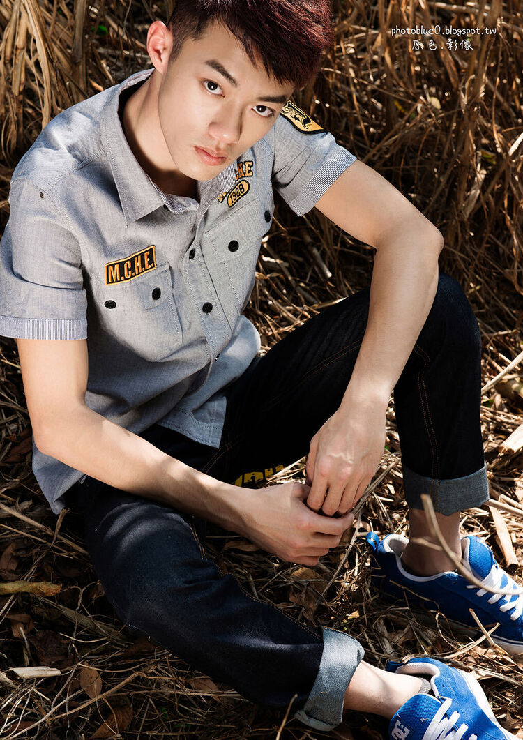 ���� 25351885 ������� ����, 32 ����, ���� ���������� � ������