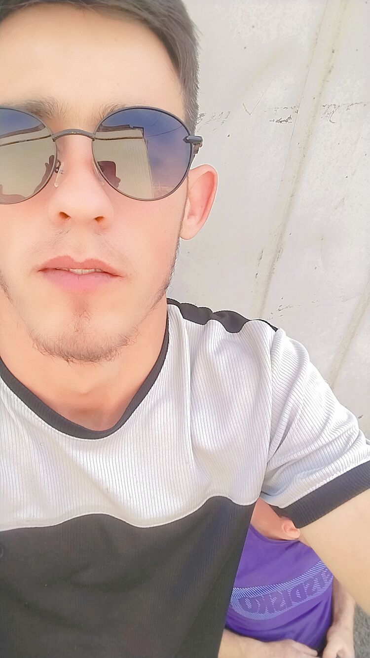  52762945  , 23 ,    
