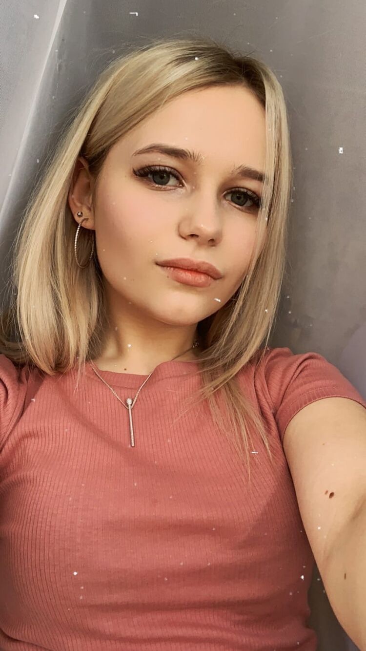  37287125  , 26 ,    