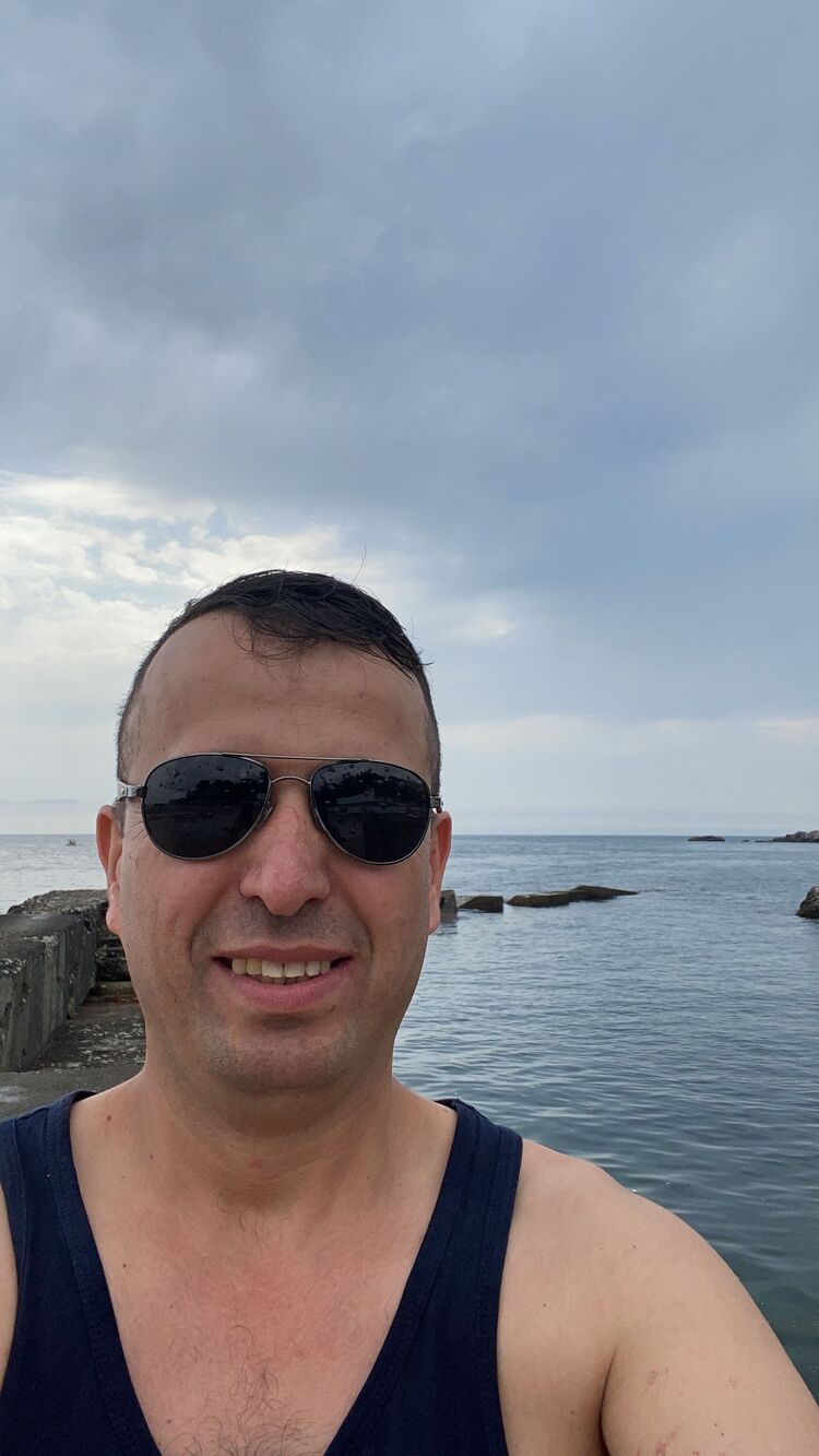  ,   Firuzjone, 44 ,   ,   
