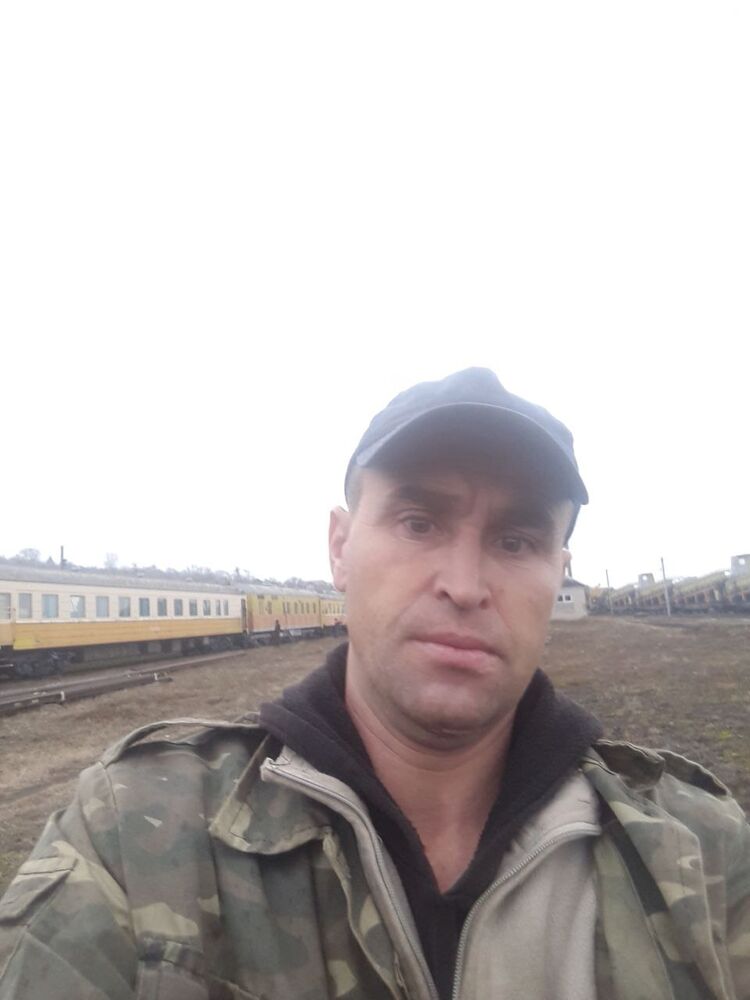  37422405  , 42 ,    