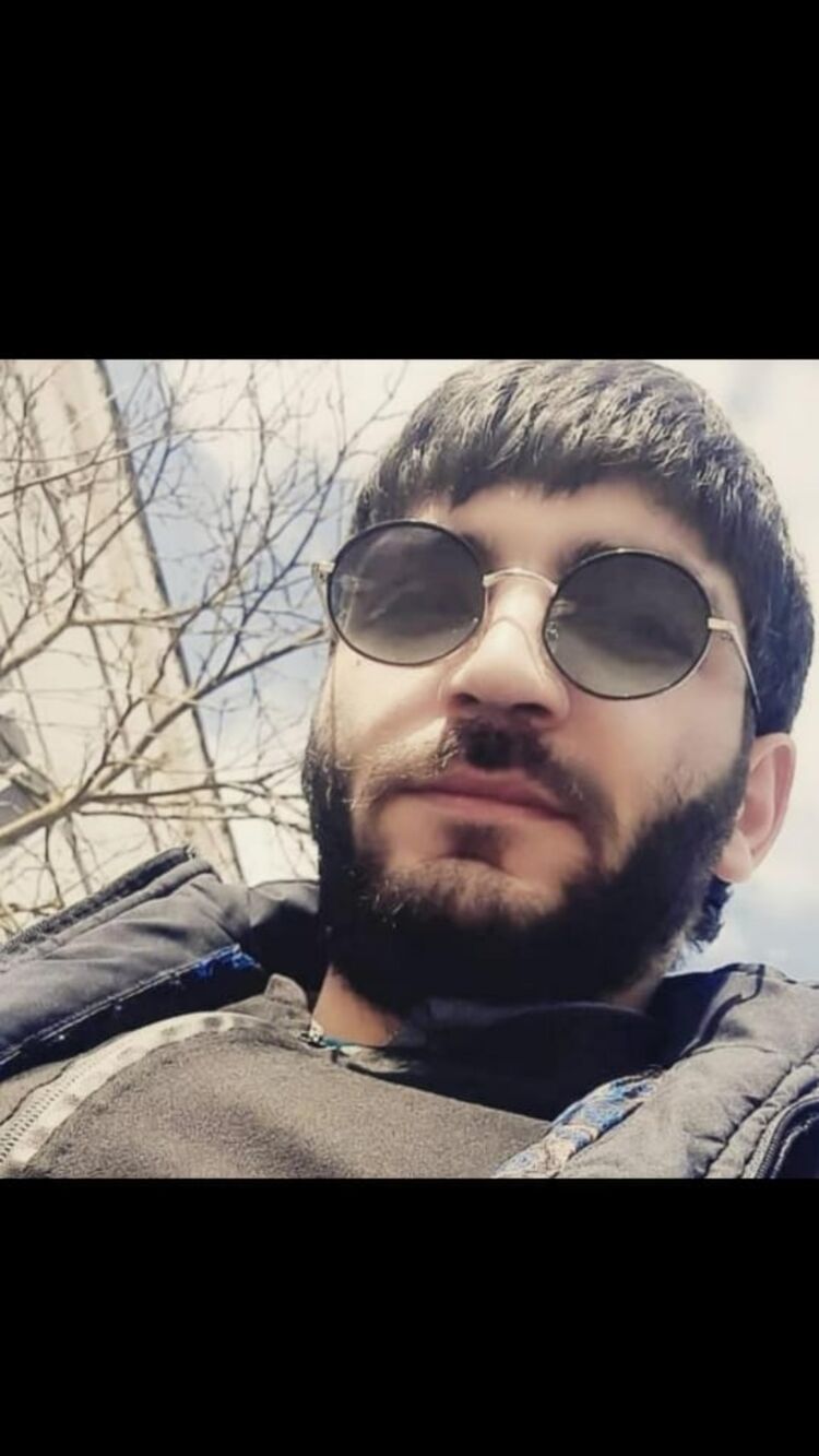  33234705  , 32 ,    