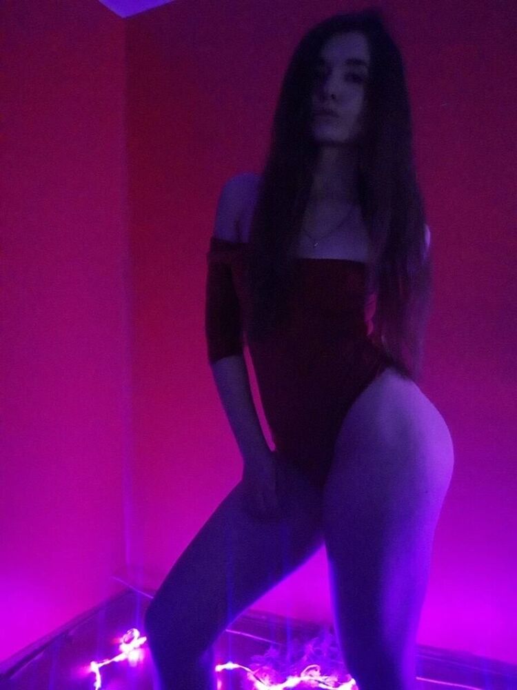  21539895  , 20 ,    