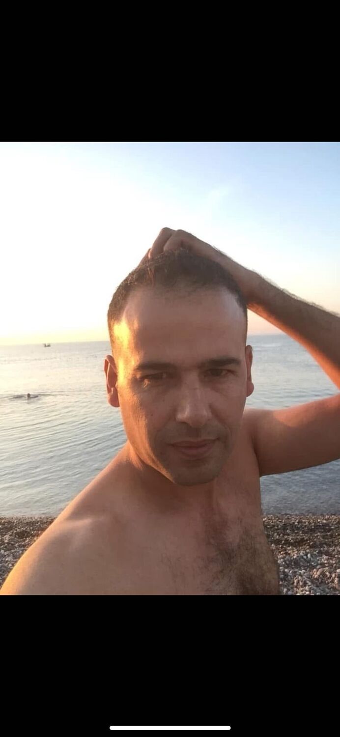  ,   Erdal, 43 ,   ,   
