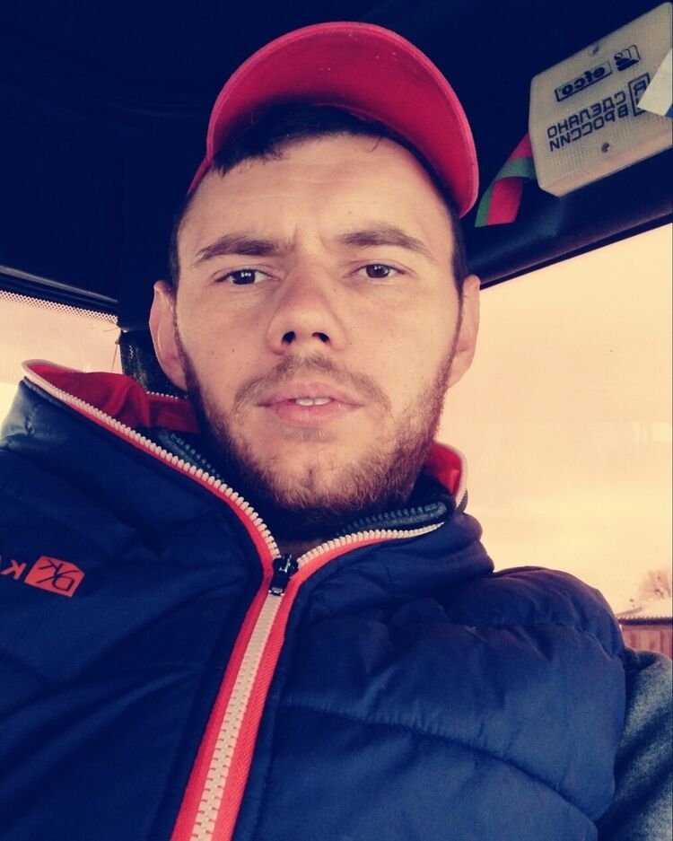  48437275  , 35 ,    