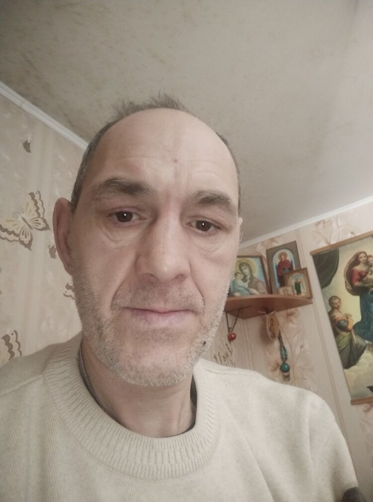  40478475  , 51 ,    