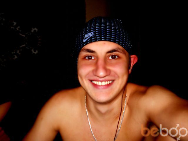  1107315  Rostislav, 34 ,    