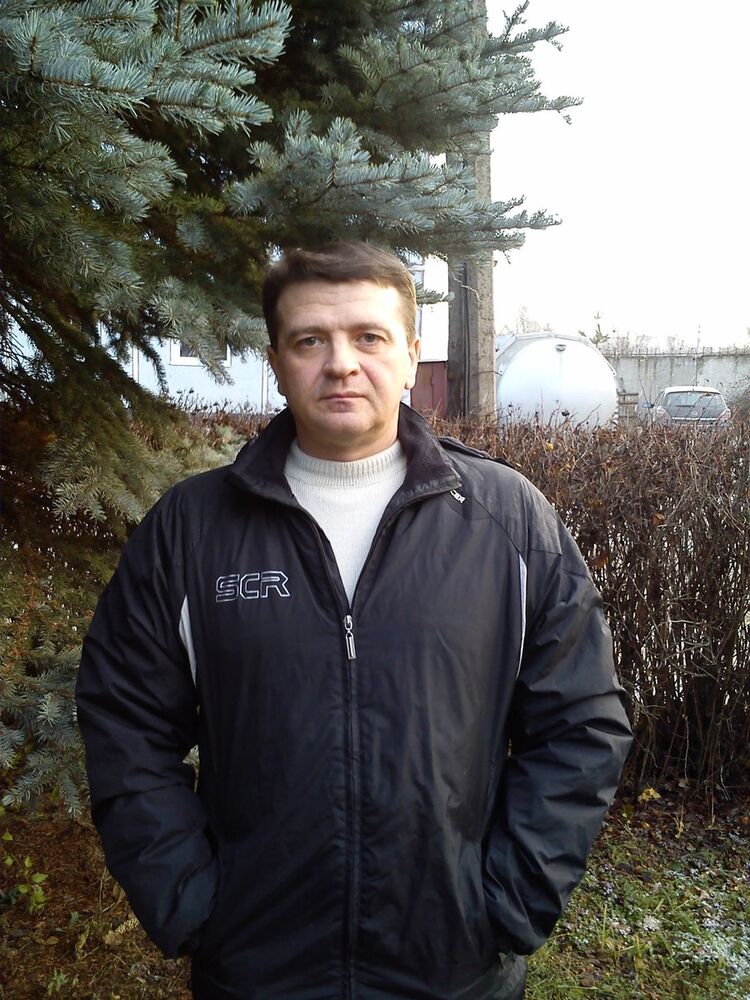  14208245  Aleksandr, 51 ,    