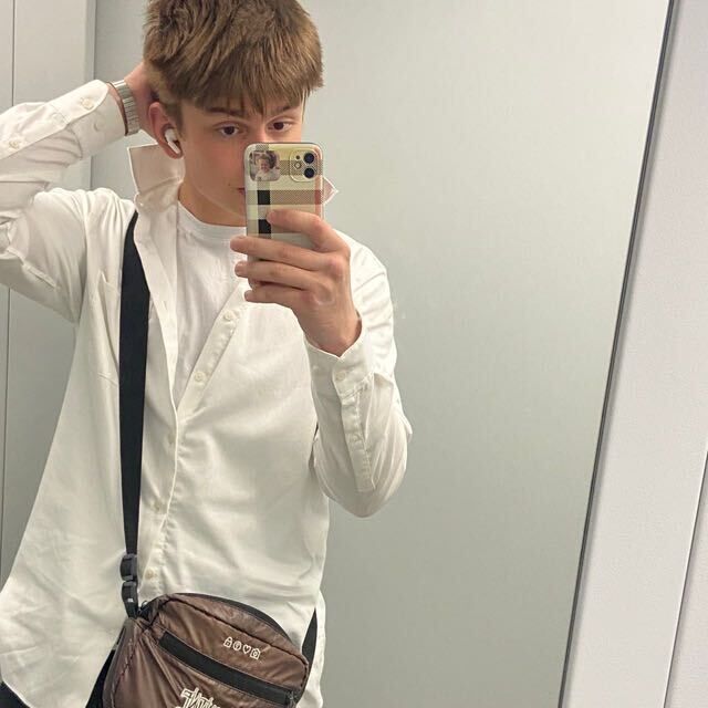 ���� 45139105 ����� Pavel, 20 ���, ���� ���������� � ������