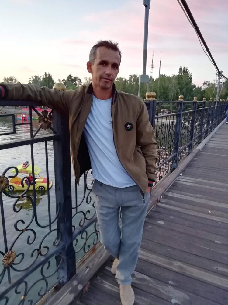  20826745  , 42 ,    