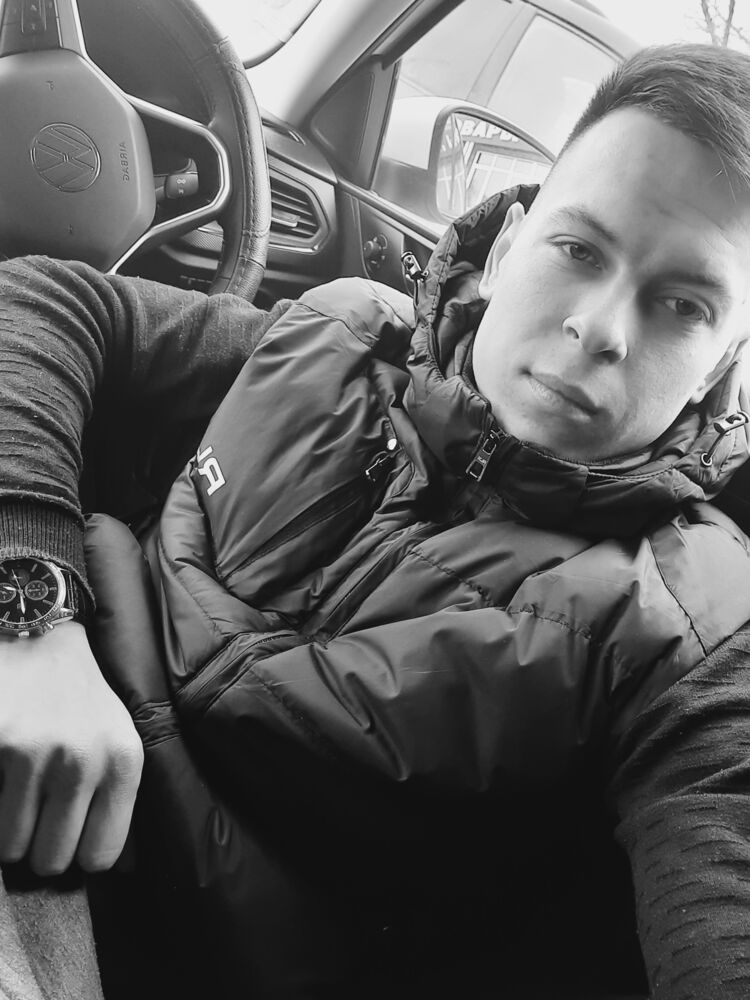  31567865  , 27 ,    