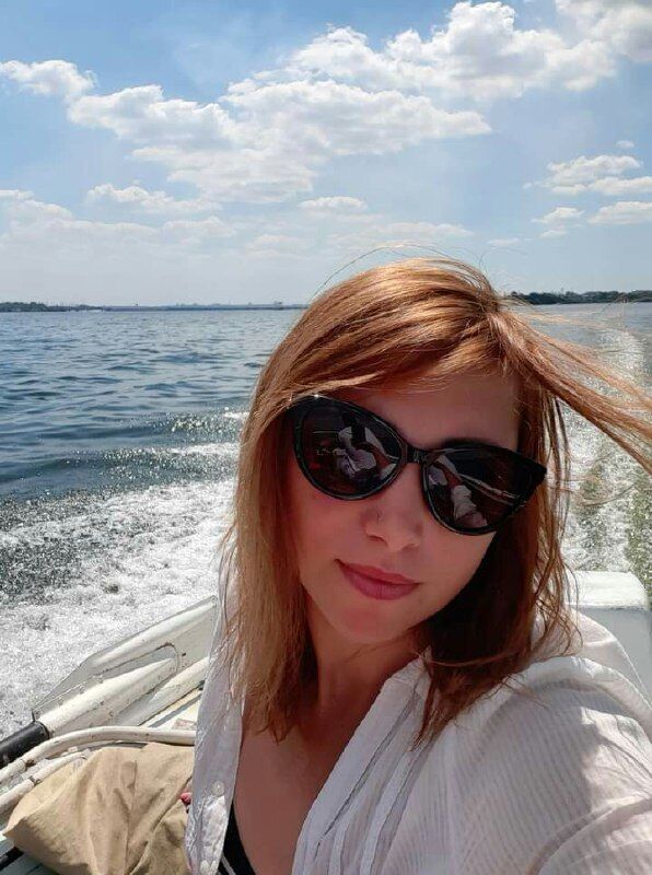  ,   Nika, 43 ,   ,   