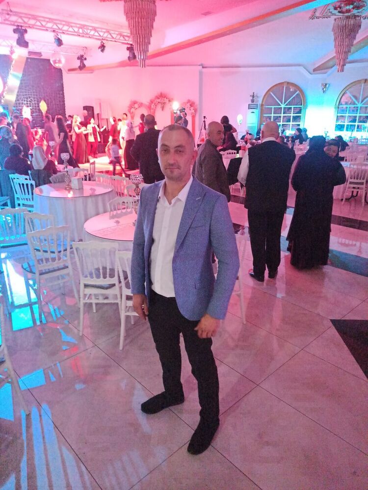  31655175  Ali, 40 ,    