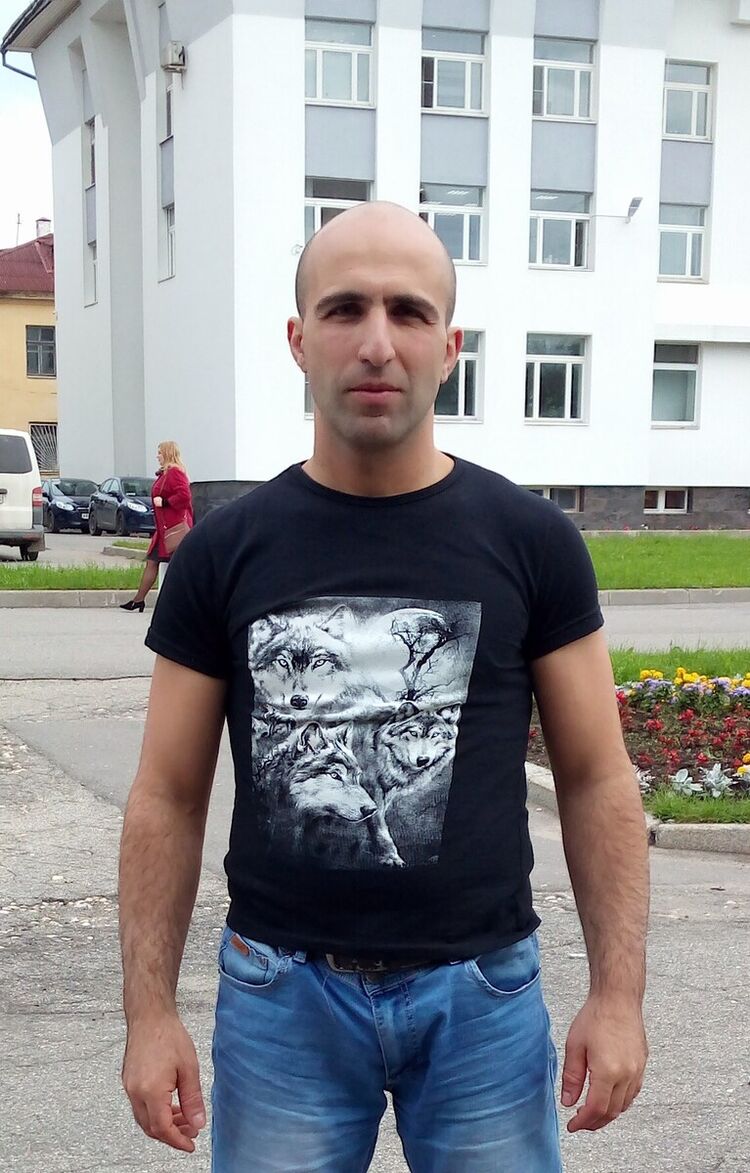  21219405  MARTUN, 38 ,    