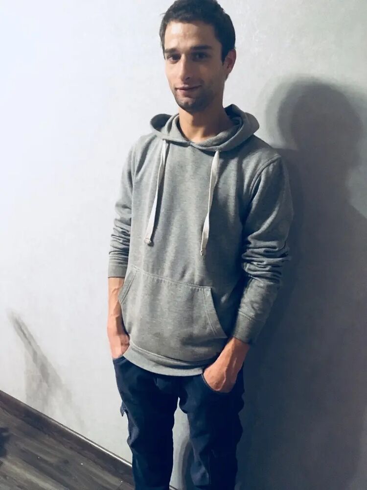  33212855  , 35 ,    -