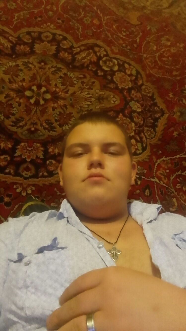  49019535  , 18 ,    