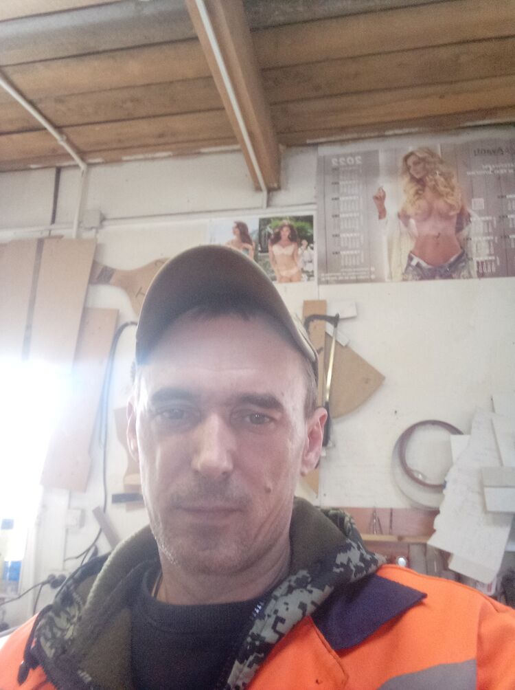  32891165  , 46 ,    