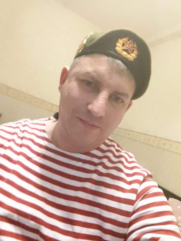  45928115  , 40 ,    
