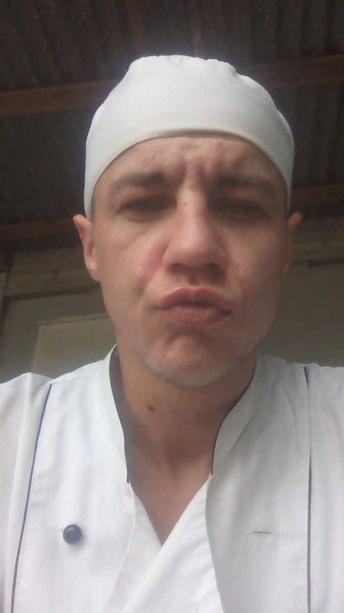  ,   Sergei, 30 ,   