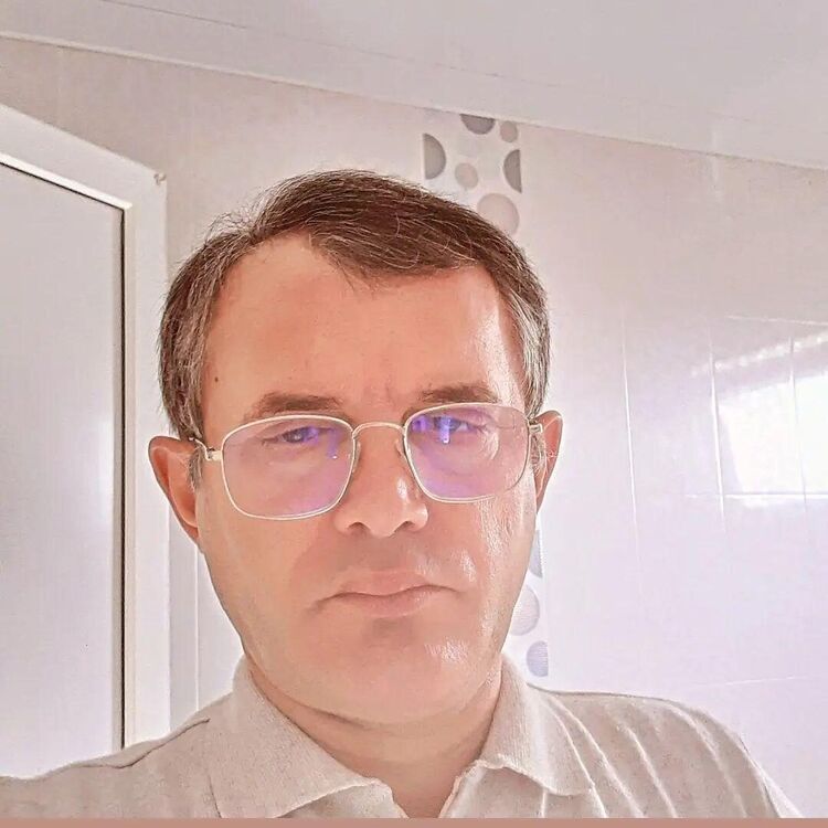  43803675  , 52 ,    