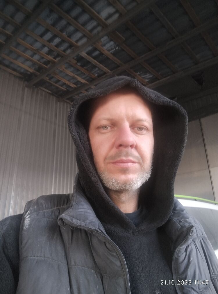  54267755  Alex, 39 ,    